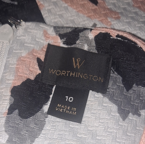 Worthington Floral Sleeveless Dress Black/Coral and White. Size 10. Worn once. - Picture 2 of 6